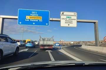 Colapso en la GC-1 en sentido hacia la capital/TA.